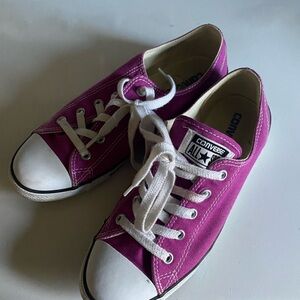 Converse Women's Pink Sneakers